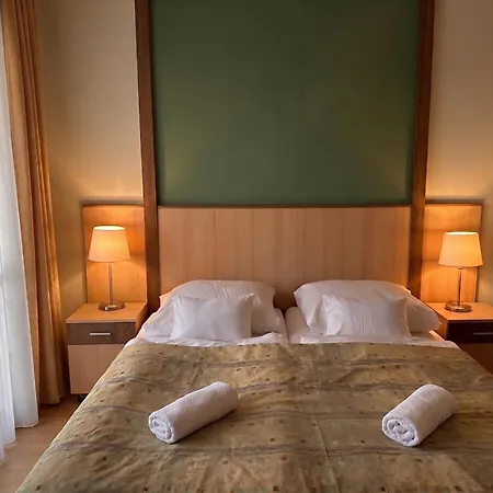 Ob44 Apartament